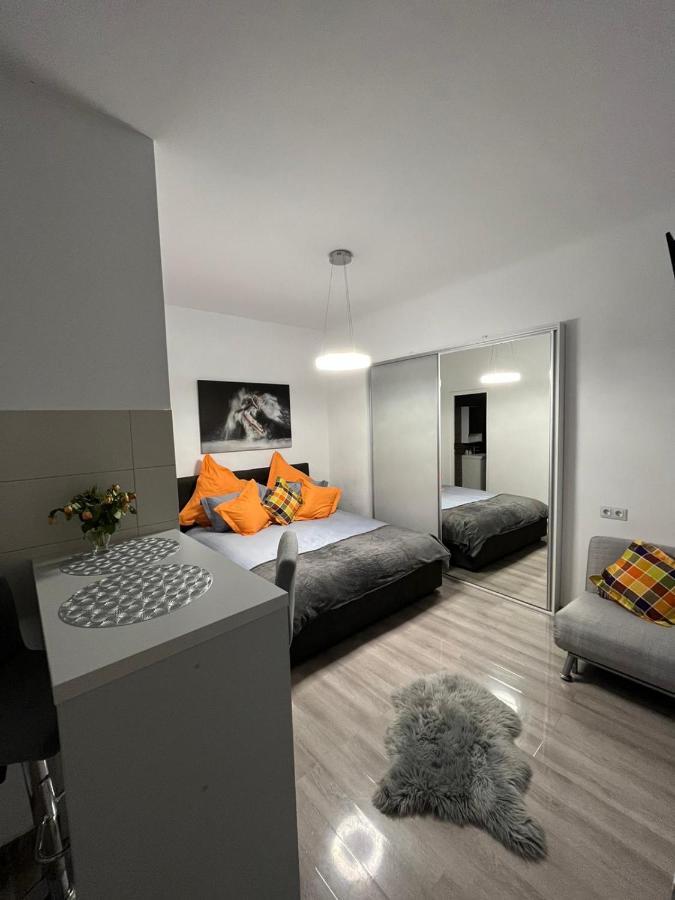 Central Studio Braşov Exterior foto