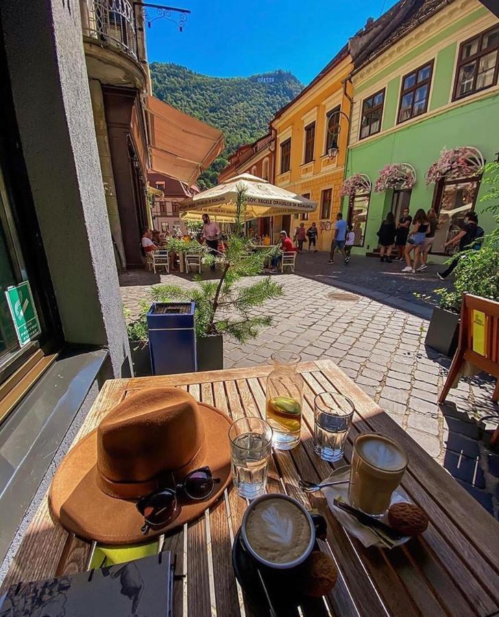Central Studio Braşov Exterior foto